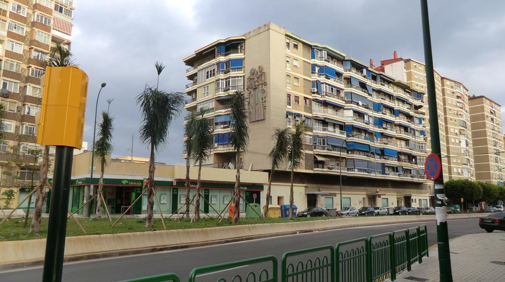 Apartamento Huelin マラガ エクステリア 写真